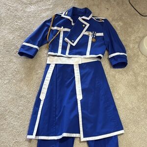 Full Metal Alchemist cosplay.